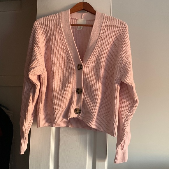 H&M cropped light pink cardigan - Picture 1 of 1